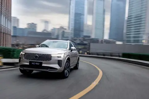 2026款沃尔沃XC90成了家庭大SUV更好的答案了